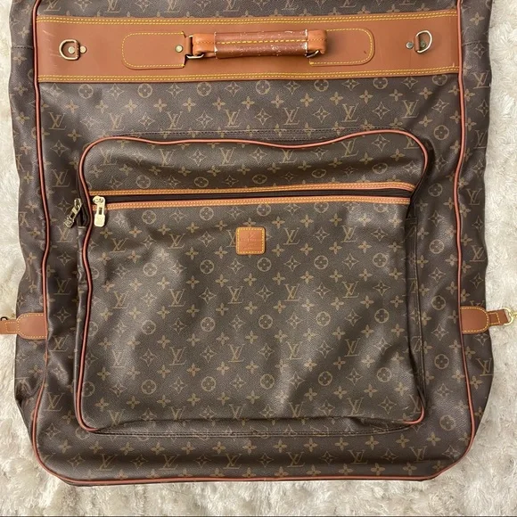 Louis Vuitton Garment Bag - Picture 4 of 10
